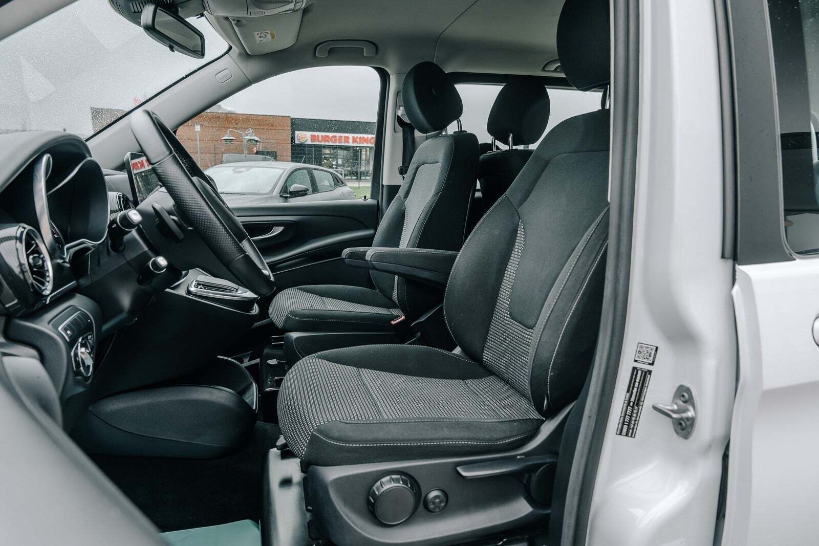 Mercedes EQV300 Avantgarde L