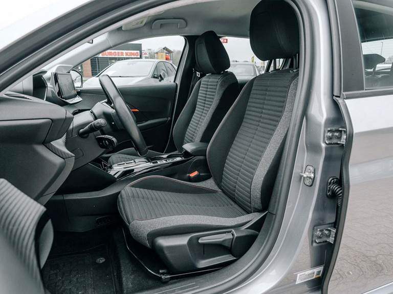 Peugeot e-208 50 Active