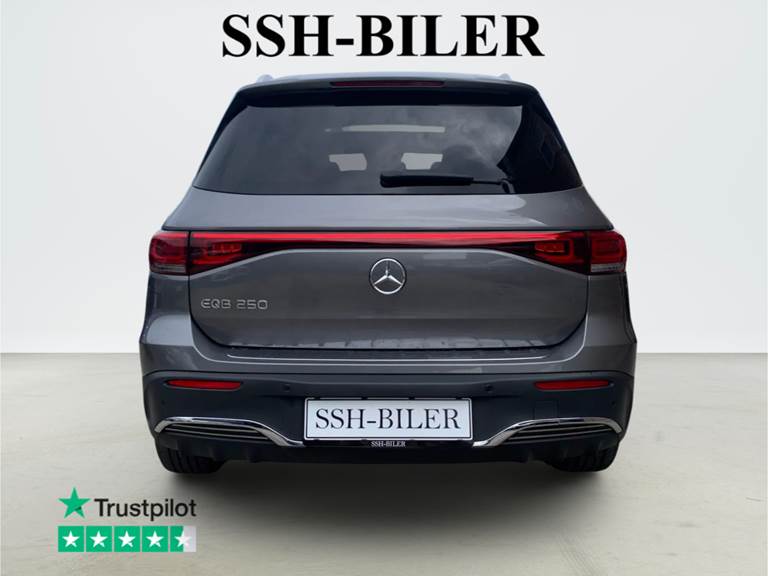 Mercedes EQB250 AMG Line 7prs