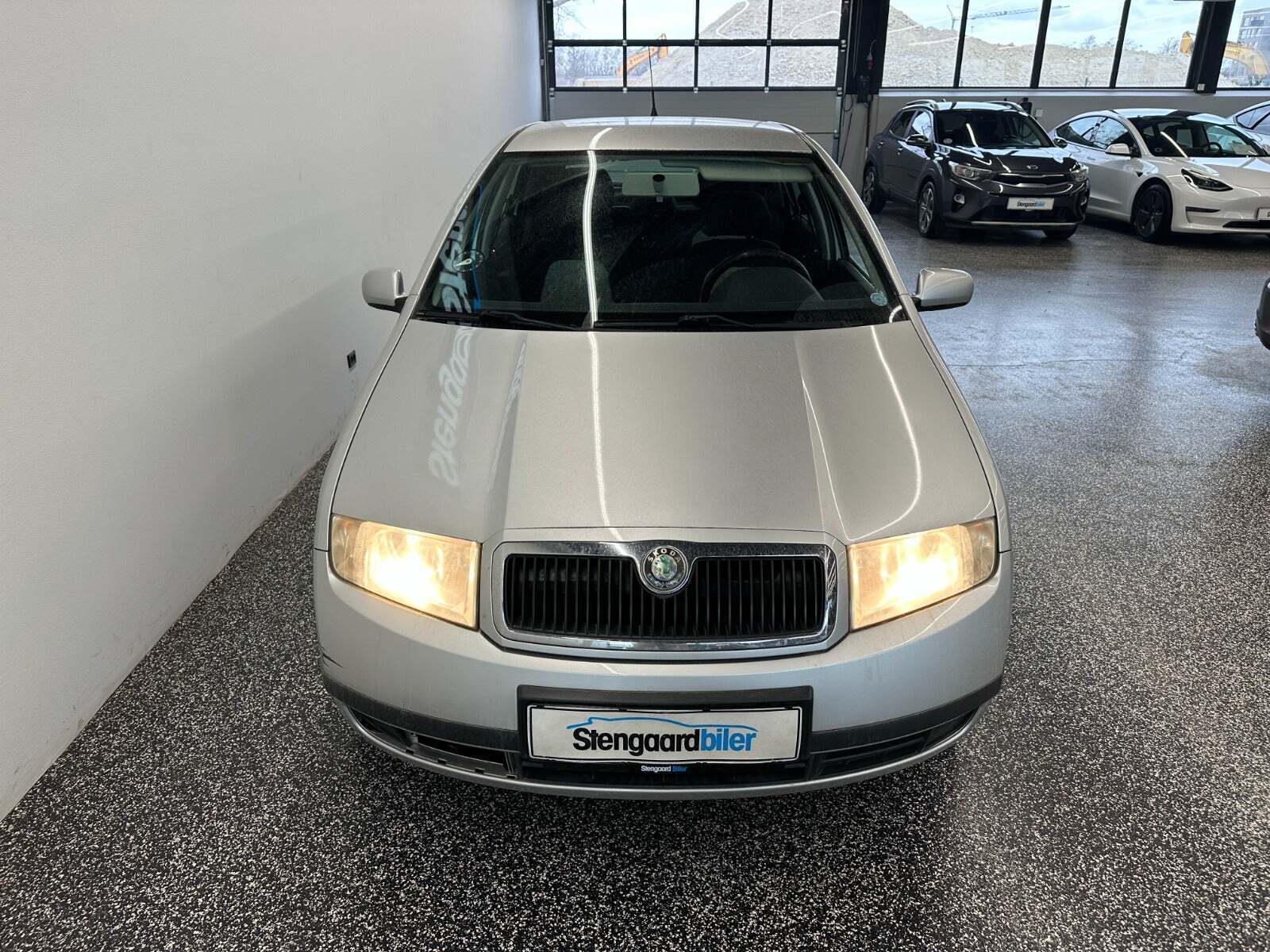 Sølv Skoda Fabia fra 2004