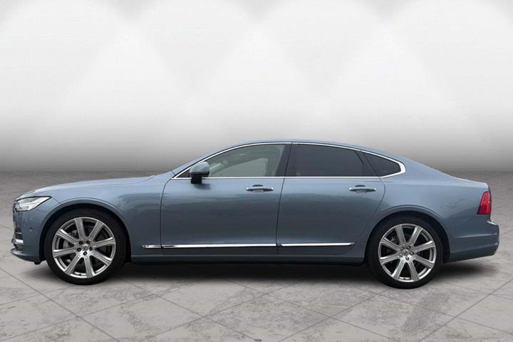 Blå Volvo S90 fra 2016