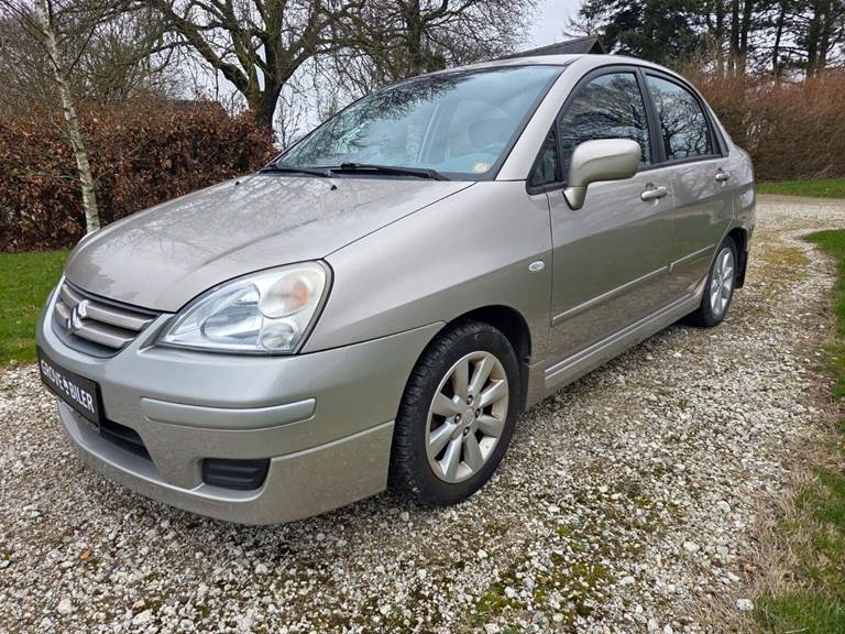 Suzuki Liana 1,6 GLS