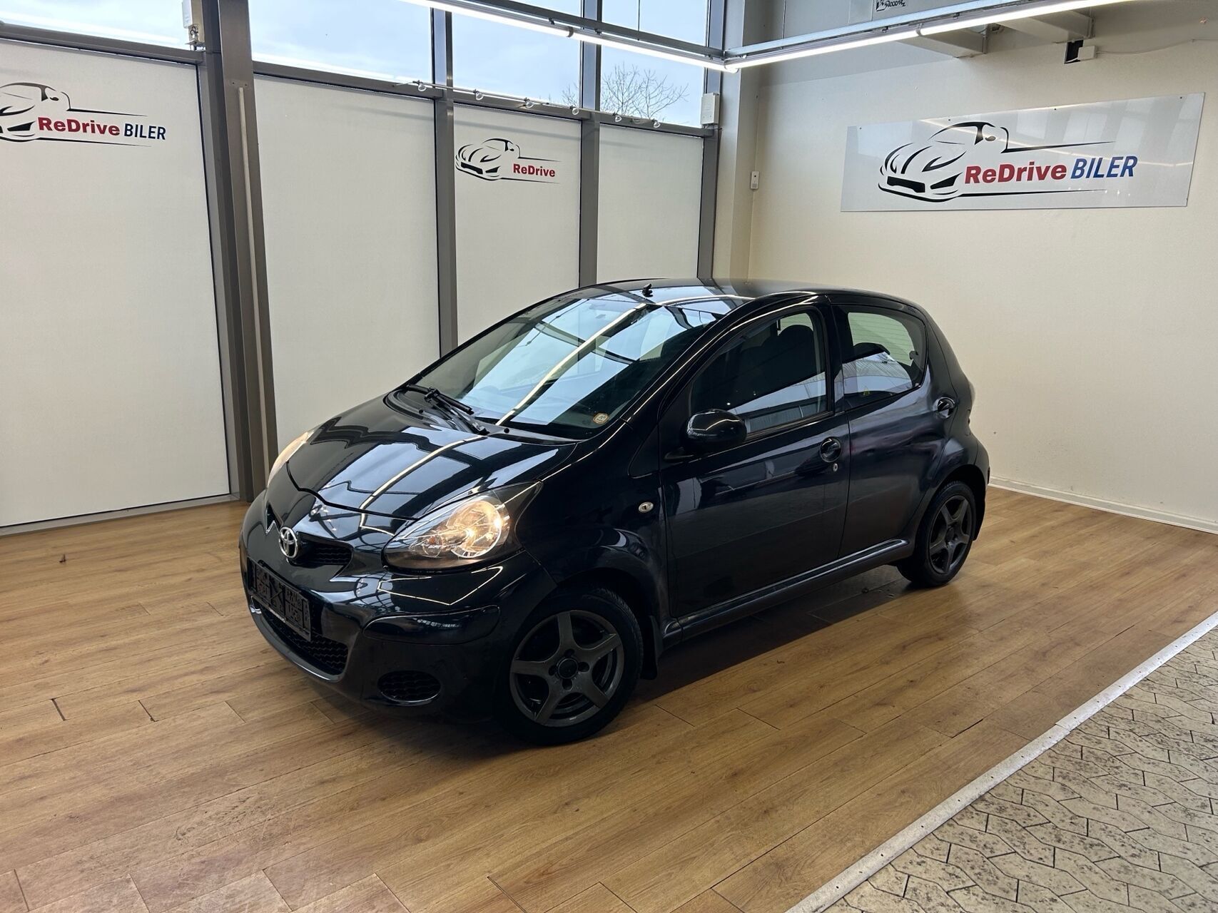 Toyota Aygo 1,0 VSC 68HK 3d