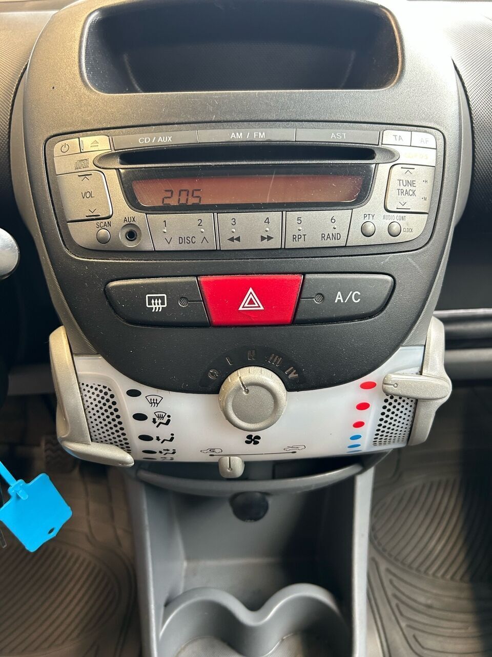 Sort Toyota Aygo fra 2012