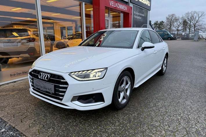 Hvid Audi A4 fra 2020