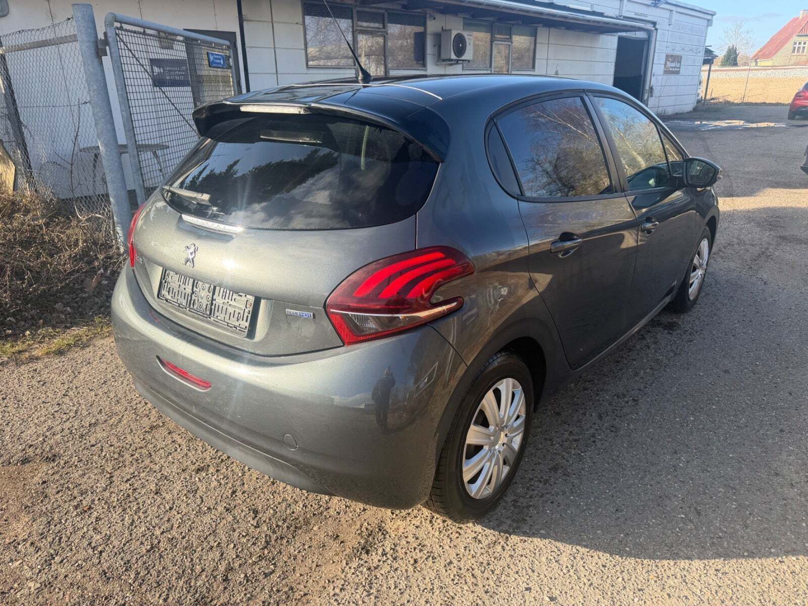 Peugeot 208 1,6 BlueHDi 100 Active+
