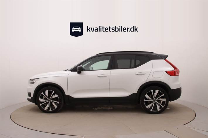 Hvid Volvo XC40 fra 2021