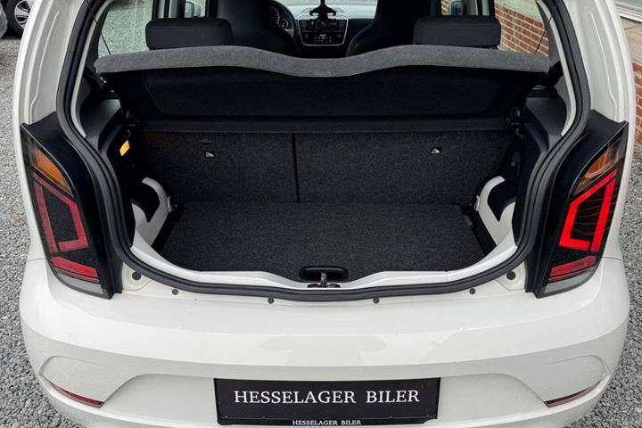 Hvid VW UP! fra 2017