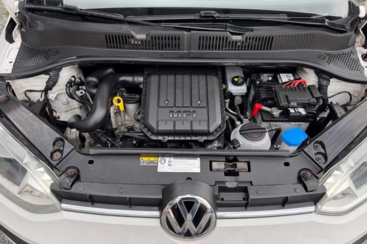 Hvid VW UP! fra 2017