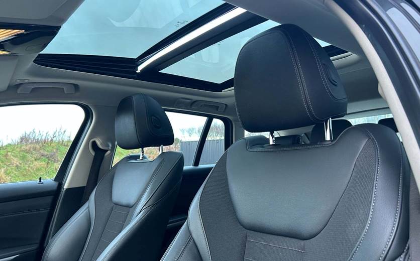 BMW 330e 2,0 Touring Sport Line aut.