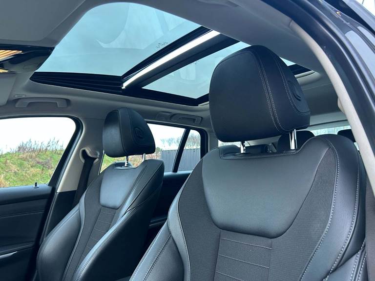 BMW 330e 2,0 Touring Sport Line aut.