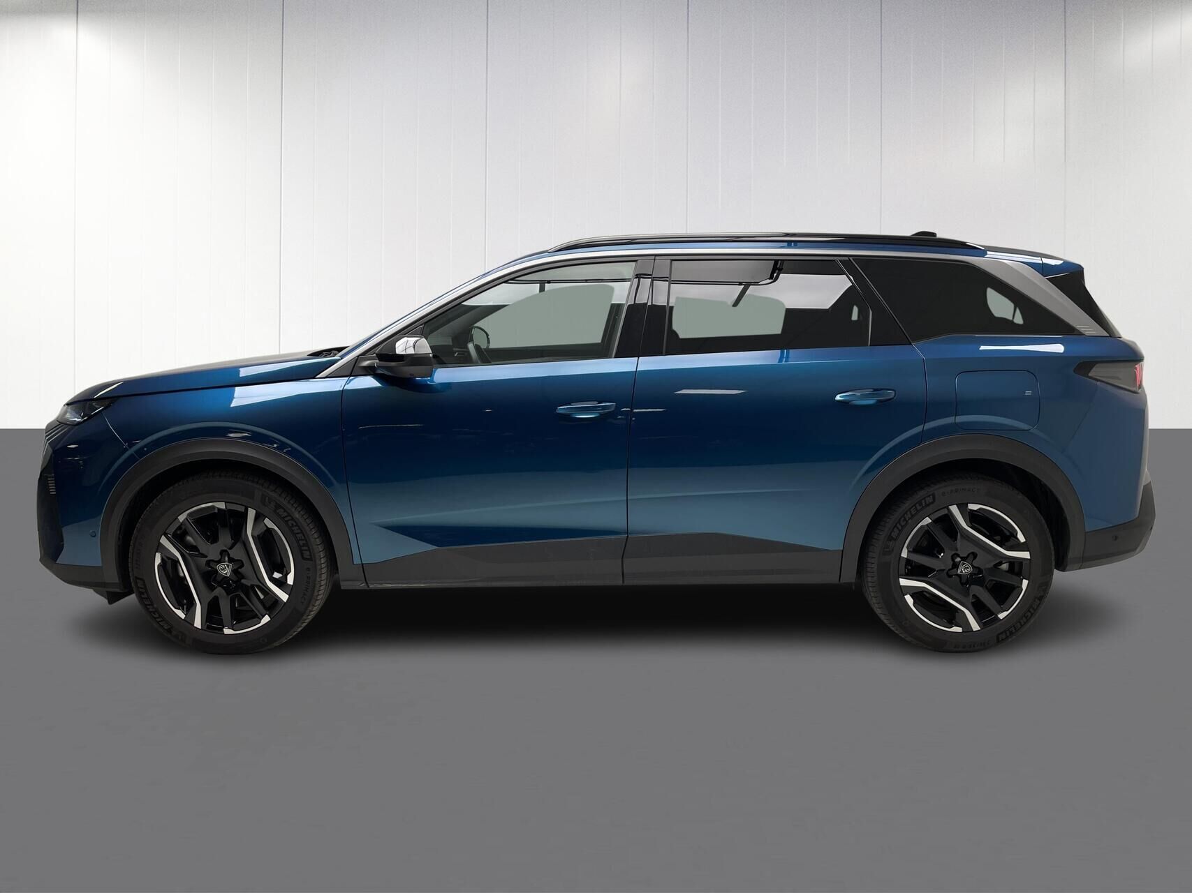 Peugeot e-5008 EL Allure 210HK 5d Aut.