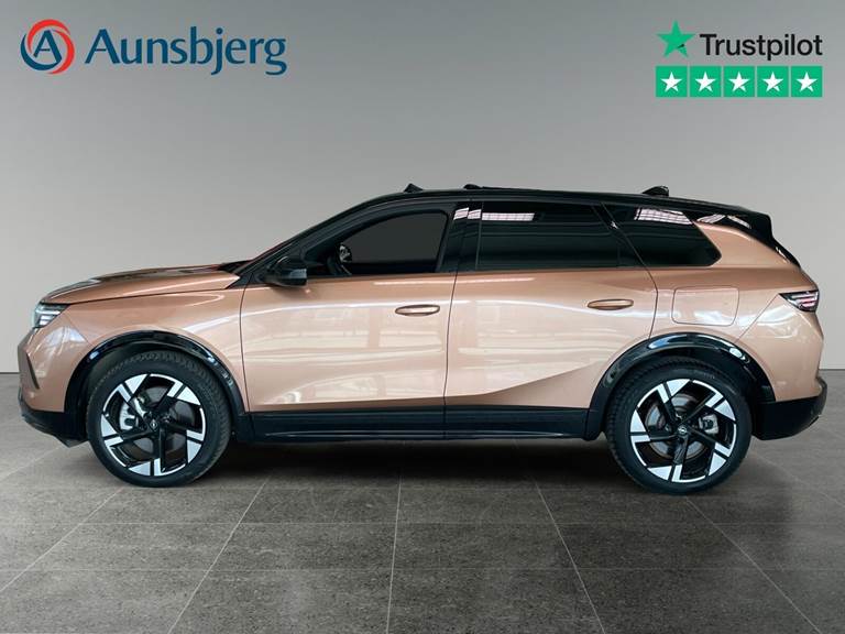 Opel Grandland-e 73 GS Sky