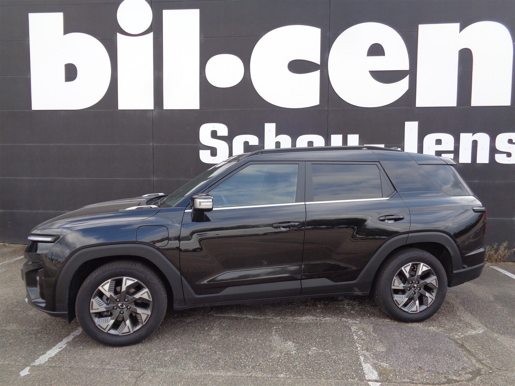 KGM Torres EVX EL Standard 207HK 5d Aut.