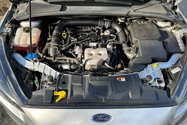 Grå Ford Focus fra 2018