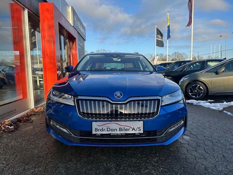 Skoda Superb 1,4 TSi iV Business Executive Combi DSG