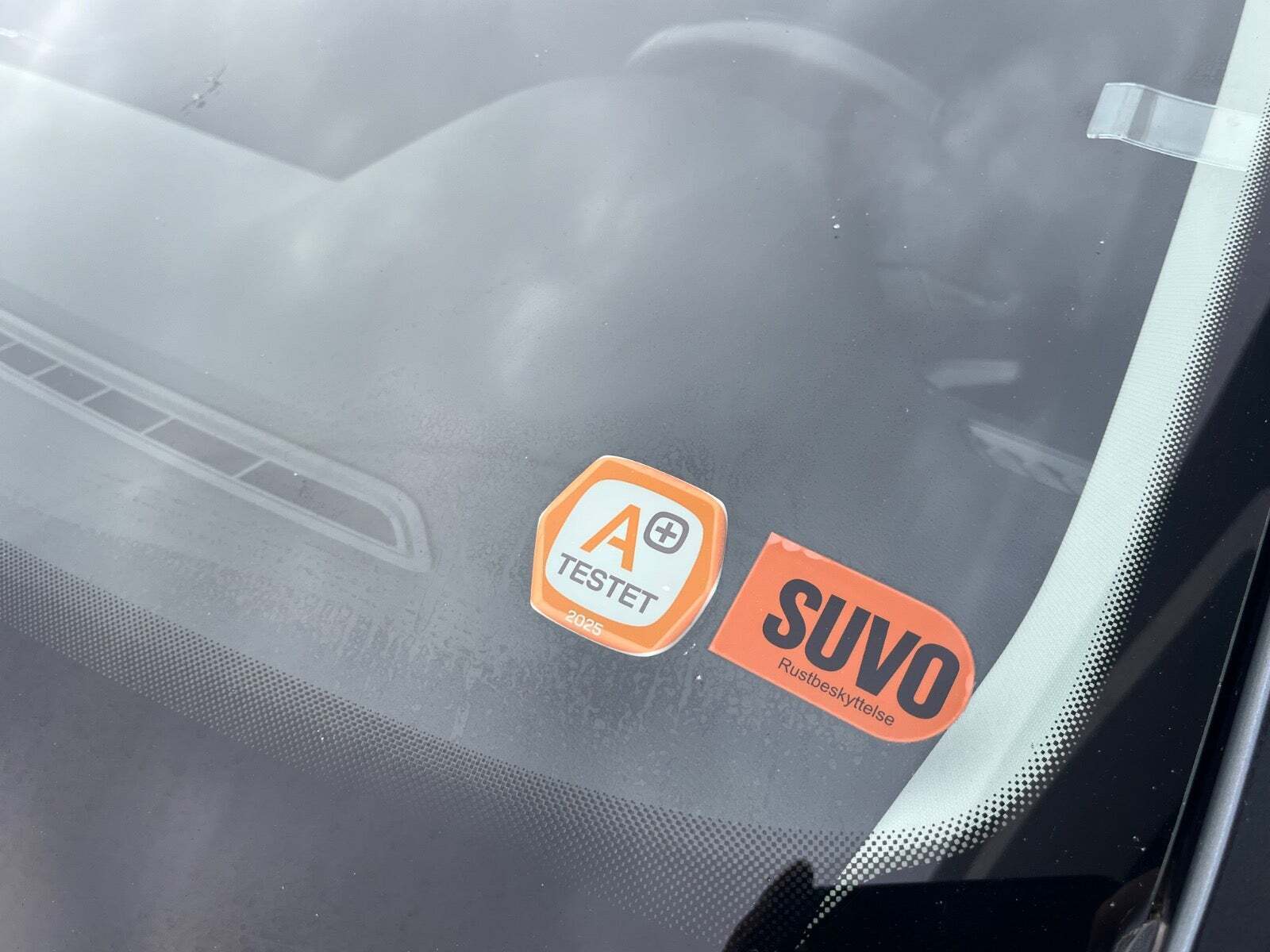 Grå Skoda Octavia fra 2019