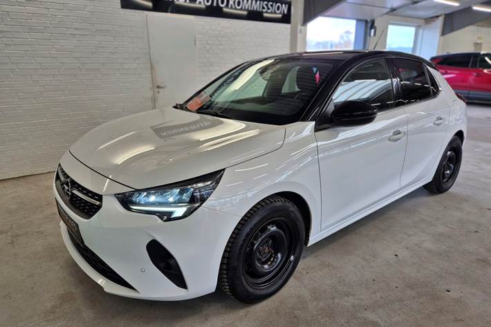 Hvid Opel Corsa fra 2021