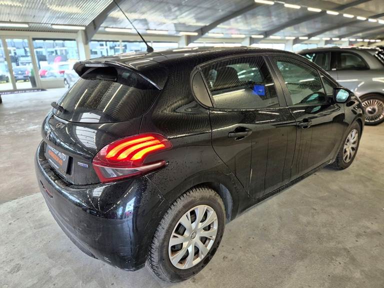 Peugeot 208 1,5 BlueHDi Selection Sky 100HK 5d