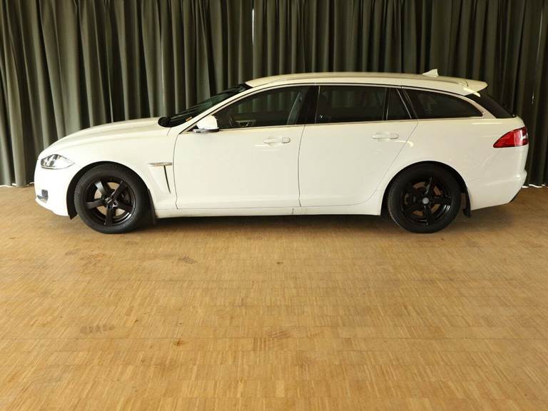 Jaguar XF 2,2 D 163 Luxury Sportbrake aut.