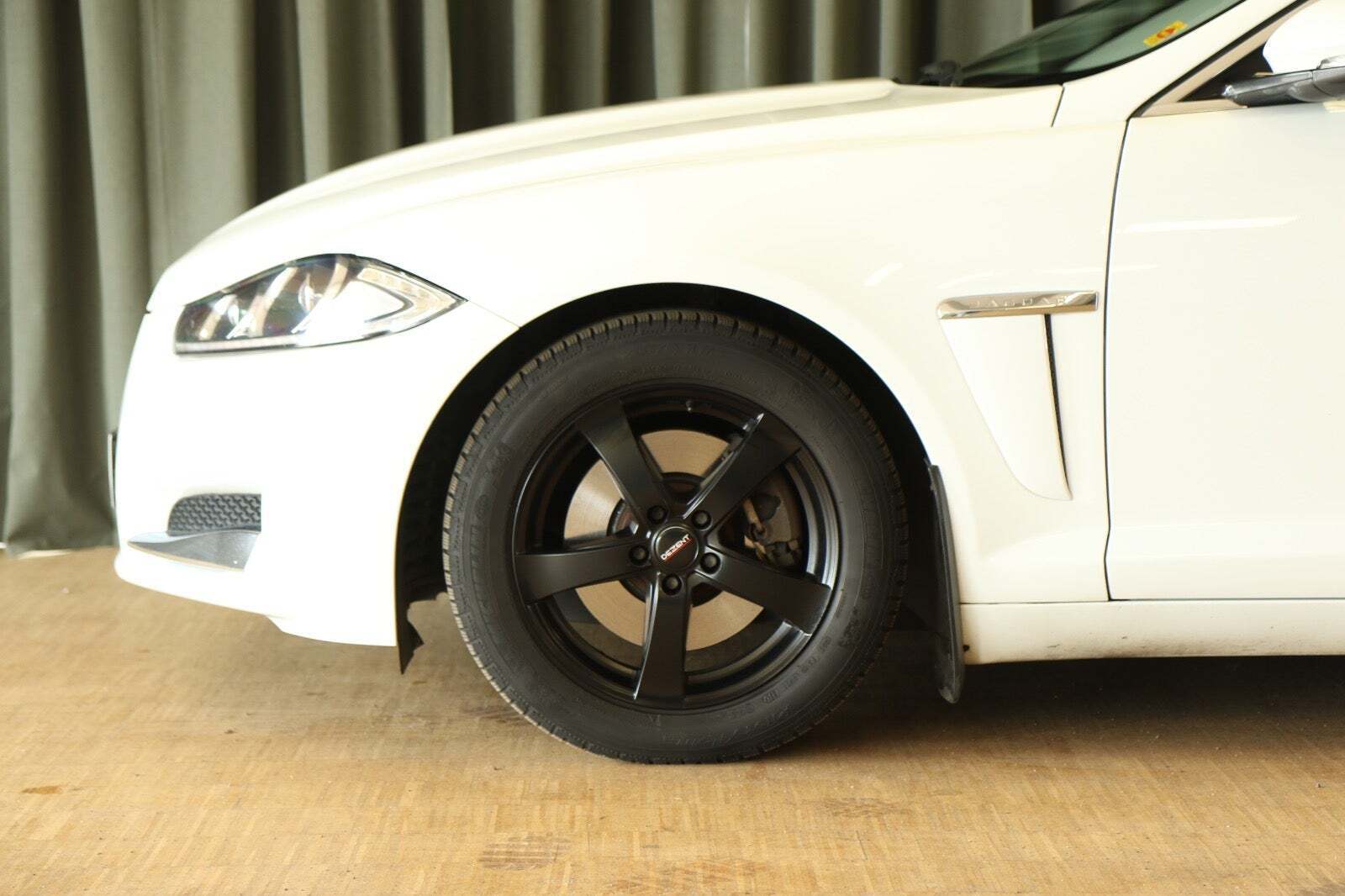 Jaguar XF 2,2 D 163 Luxury Sportbrake aut.