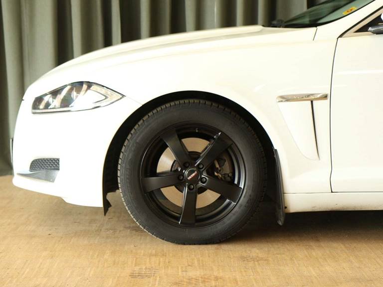 Jaguar XF 2,2 D 163 Luxury Sportbrake aut.