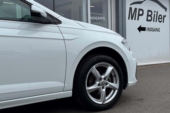 Hvid VW Polo fra 2022
