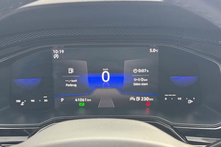 Hvid VW Polo fra 2022