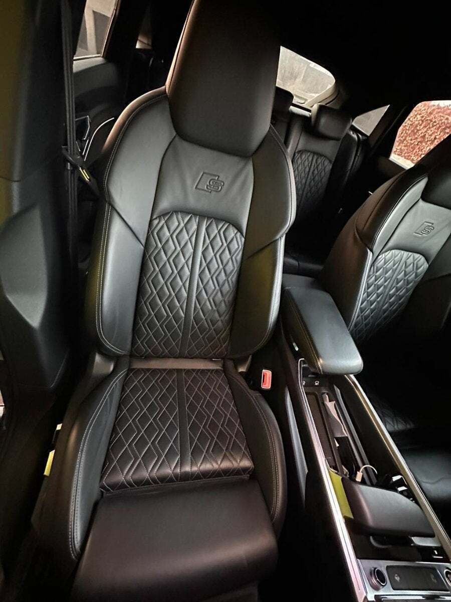 Audi e-tron 55 S-line Sportback quattro