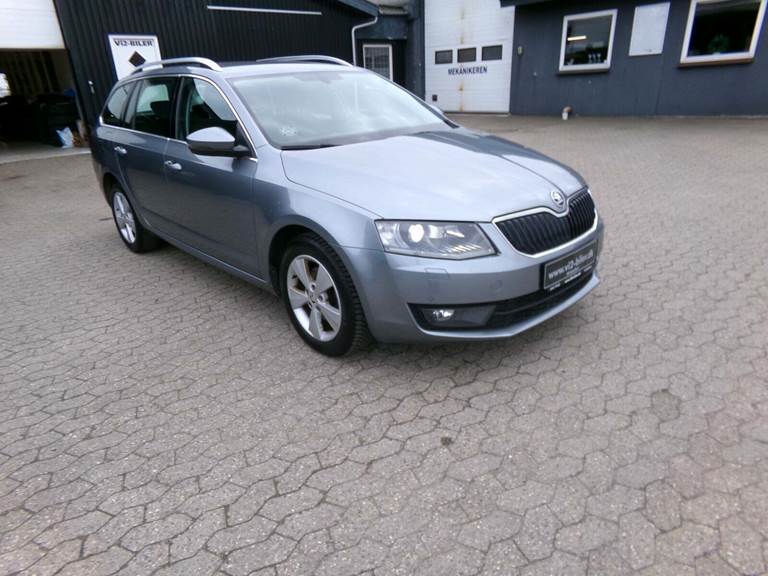 Skoda Octavia 2,0 TDi 150 Elegance Combi