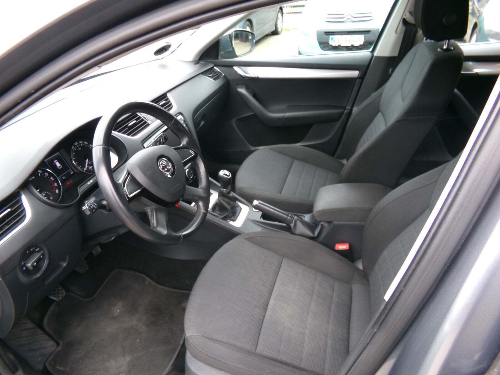 Skoda Octavia 2,0 TDi 150 Elegance Combi