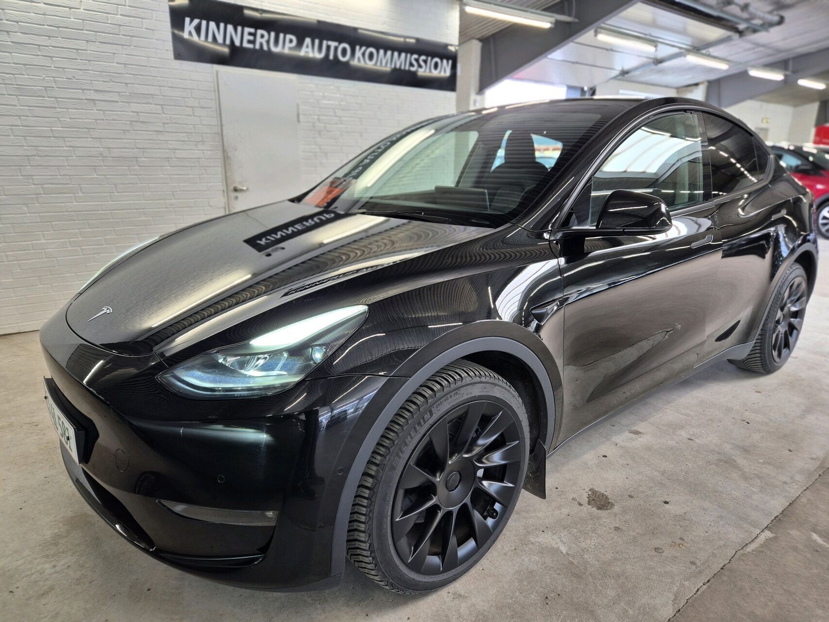 Tesla Model Y EL Long Range AWD 514HK 5d Aut.