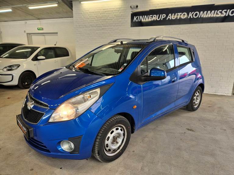 Chevrolet Spark 1,0 LS 68HK 5d