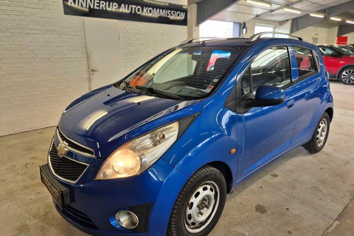 Blå Chevrolet Spark fra 2010