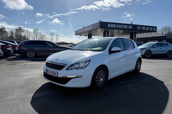 Hvid Peugeot 308 fra 2015