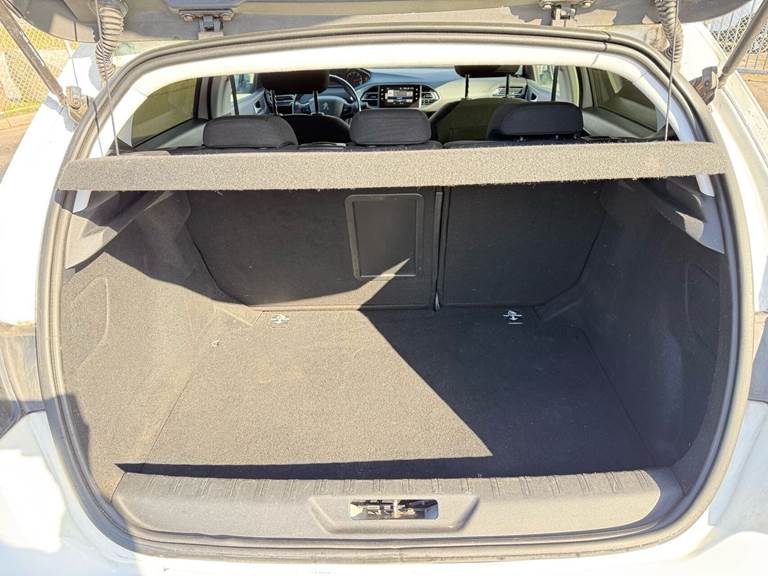 Peugeot 308 1,6 HDI Active 92HK 5d