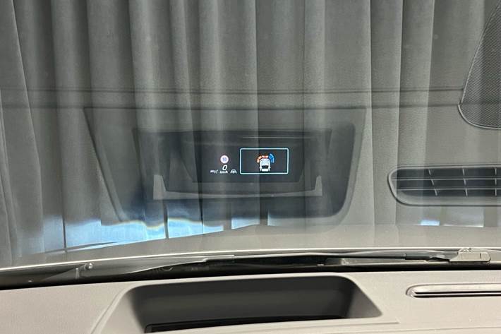 Grå Mercedes EQA 250+ fra 2024