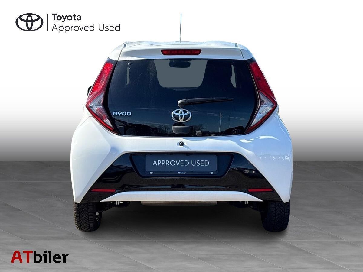 Toyota Aygo 1,0 VVT-I X-Press 72HK 5d