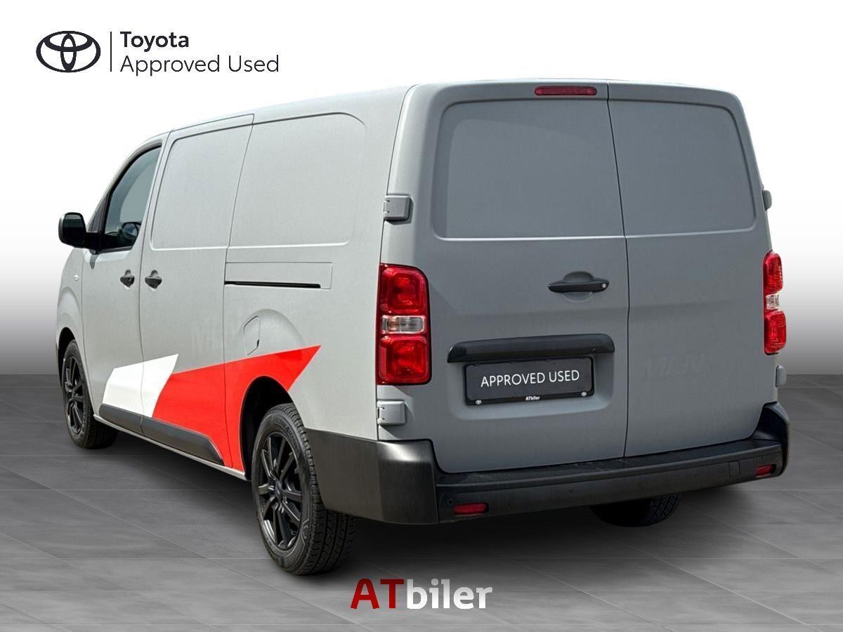 Toyota ProAce 2,0 Long D Comfort Master To skydedør 144HK Van 8g Aut.