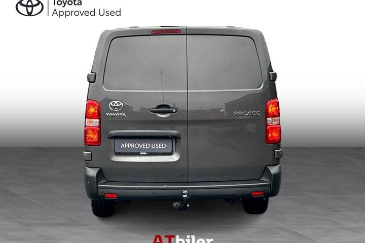 Sort Toyota ProAce fra 2023