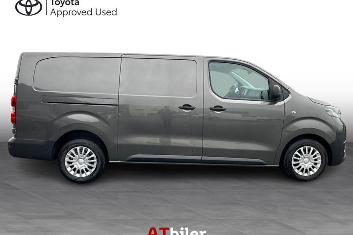 Sort Toyota ProAce fra 2023