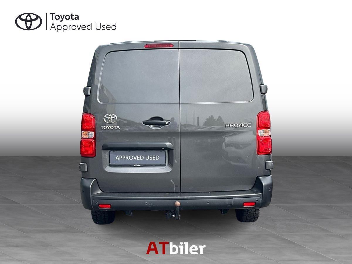 Sort Toyota ProAce fra 2023