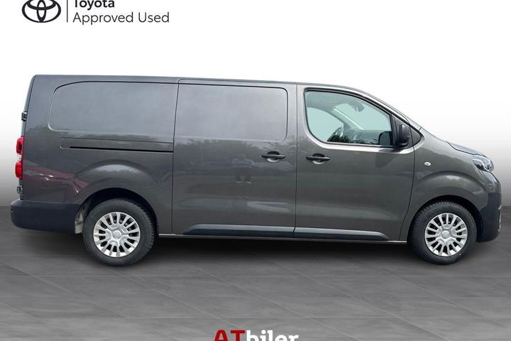 Sort Toyota ProAce fra 2023