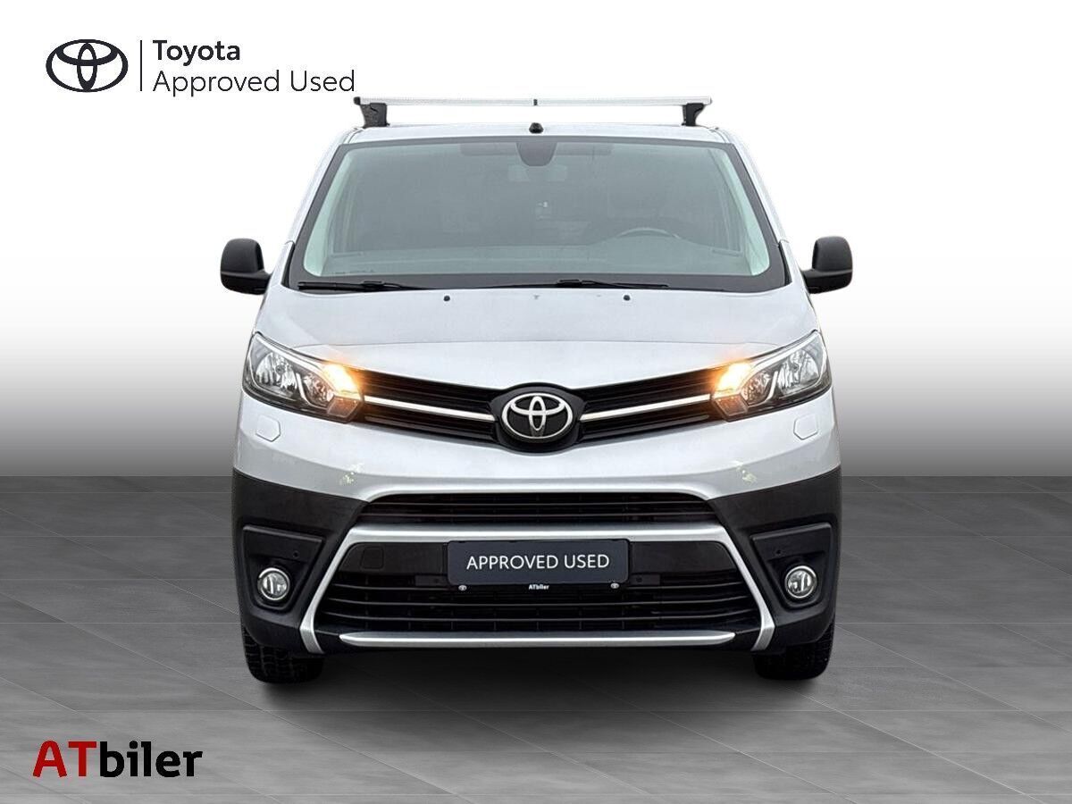 Toyota ProAce 1,5 Medium D Comfort Masterpakke 120HK Van 6g