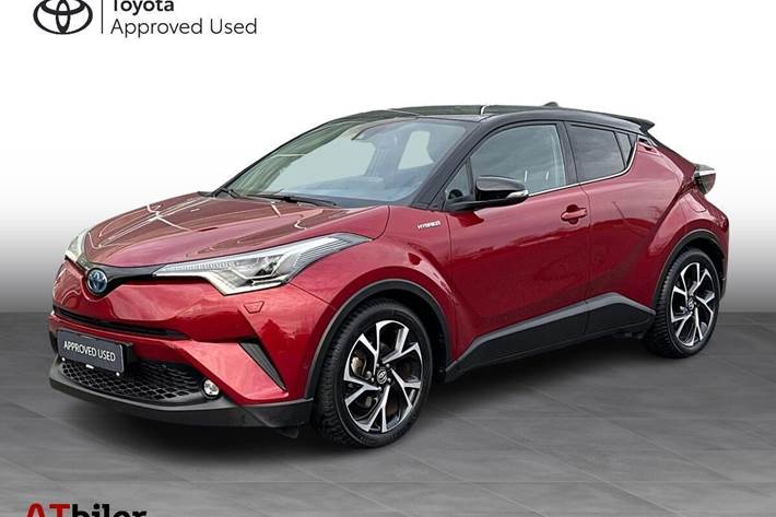 Rød Toyota C-HR fra 2019