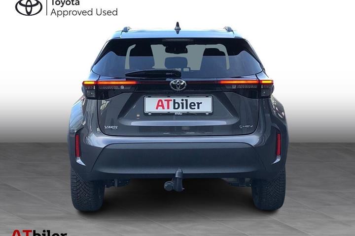 Sort Toyota Yaris Cross fra 2024