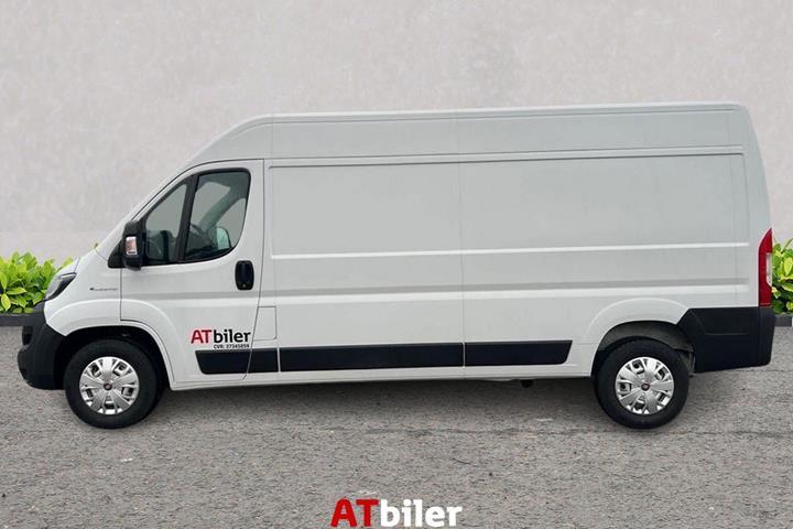 Hvid Fiat E-Ducato fra 2022
