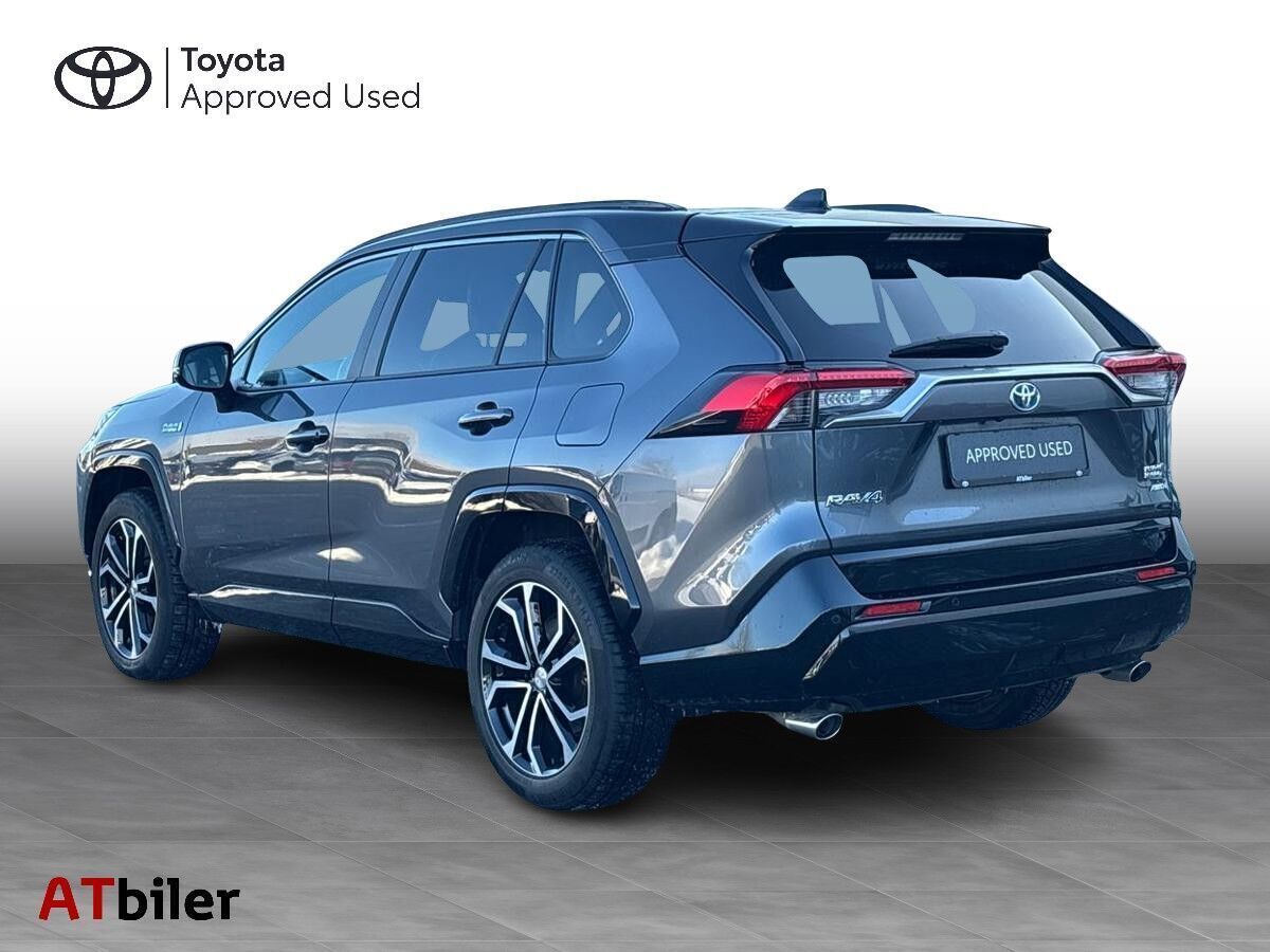 Toyota RAV4 Plug-in 2,5 Plugin-hybrid H3 Business Style AWD 306HK 5d 6g Aut.