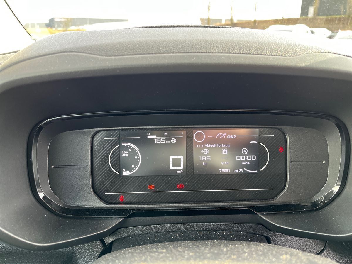 Hvid Toyota ProAce City fra 2025