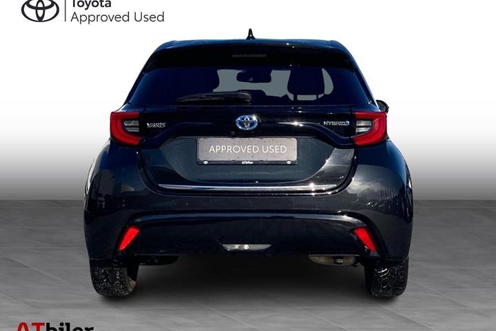 Sort Toyota Yaris fra 2023
